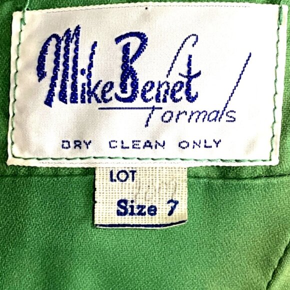 Vintage 1970's Mike Benet Formals Green Halter Beaded Evening Gown Size 7 - Picture 10 of 12